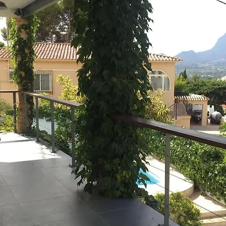 In Albir Villa L'Alfas del Pi