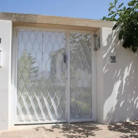In Albir * L'Alfas del Pi